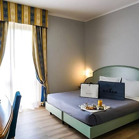 Hotel Europa Milano Rosate Esterno foto
