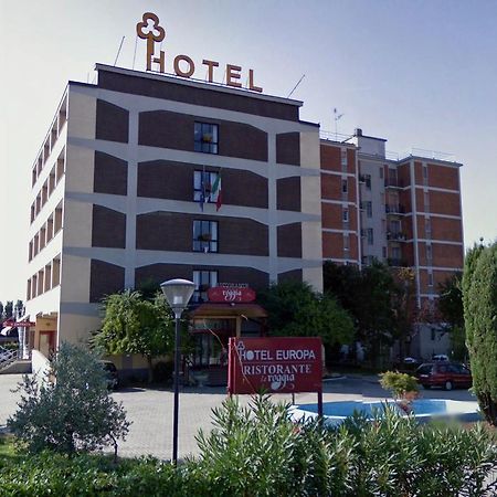 Hotel Europa Milano Rosate Esterno foto