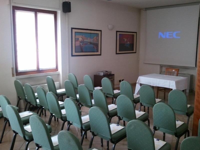 Hotel Europa Milano Rosate Esterno foto
