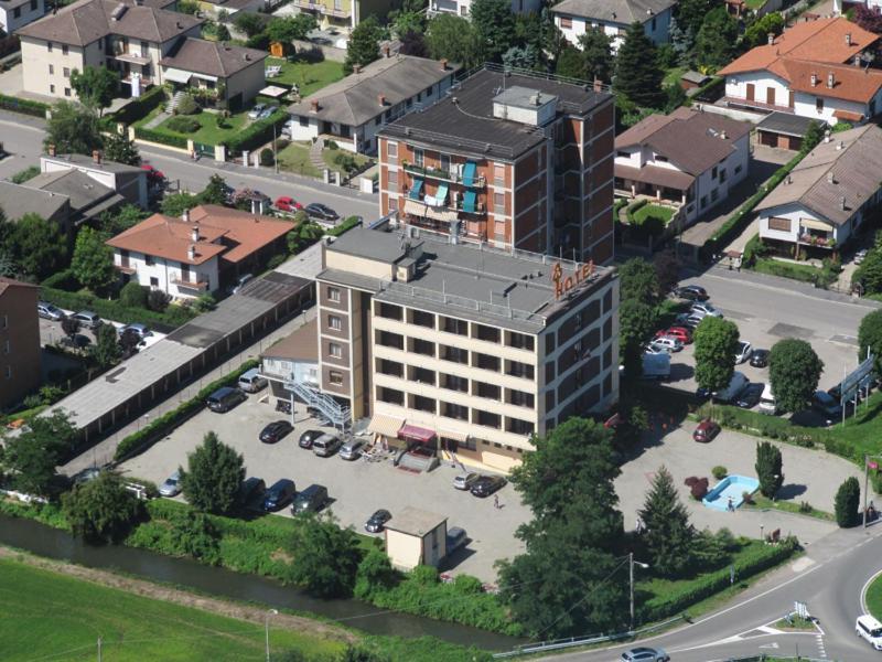 Hotel Europa Milano Rosate Esterno foto