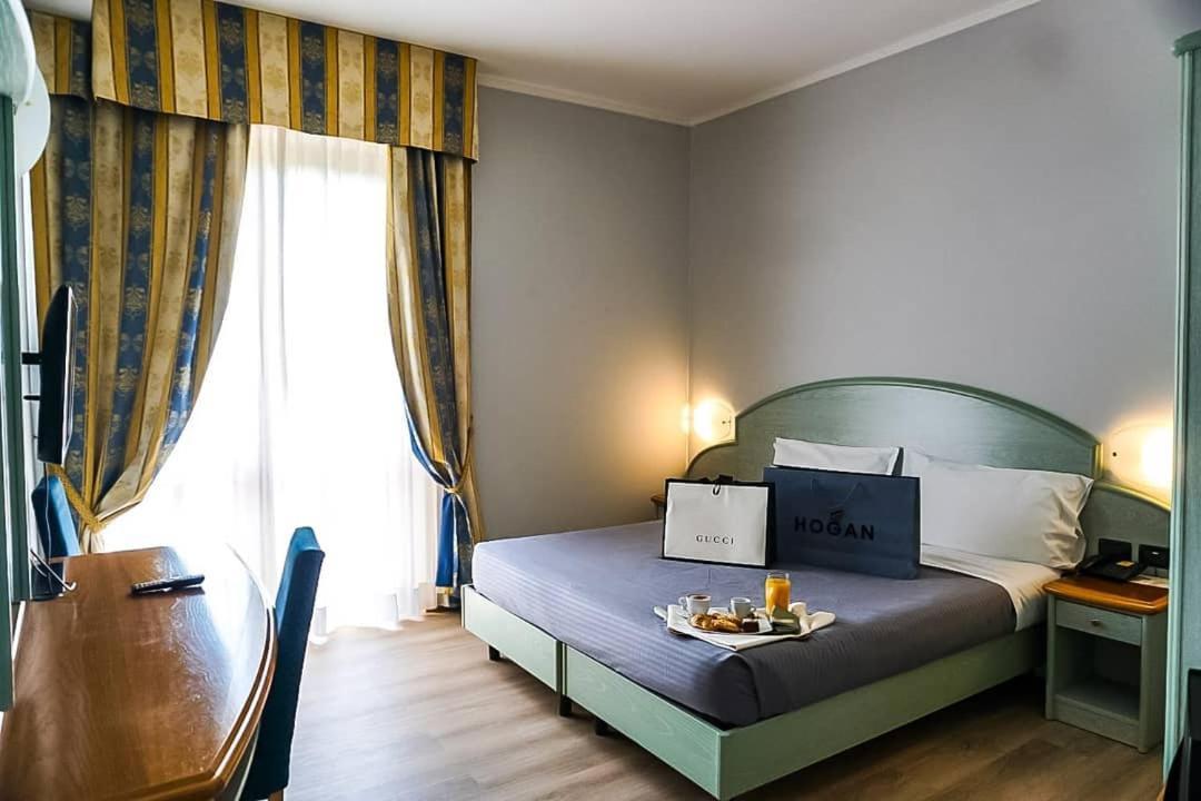 Hotel Europa Milano Rosate Esterno foto